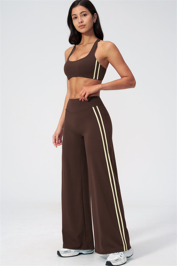 The Evoke Straight Leg Pants
