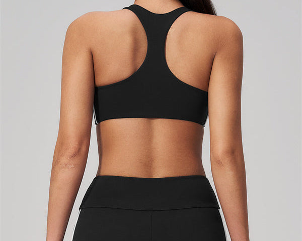 The Breathe Sports Bra Shorts 2-Piece Set