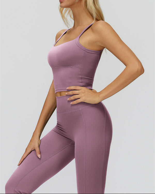 The Fyra Crop Tank Flared Leggings 2-Piece Set