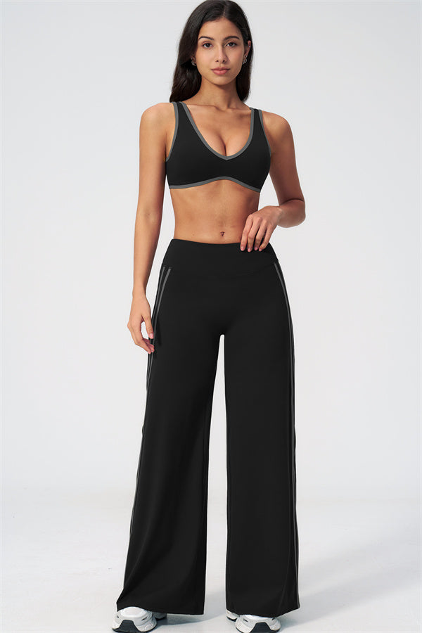 The Evoke Straight Leg Pants