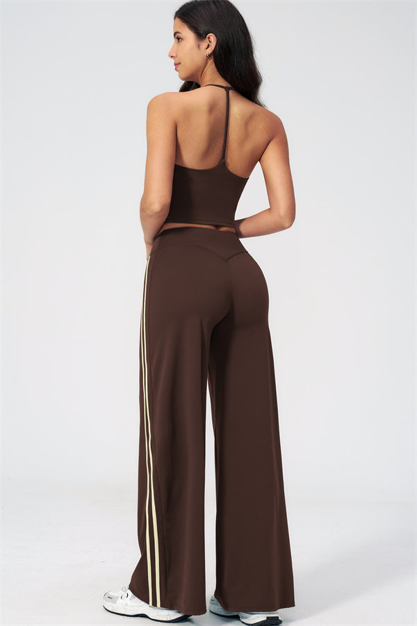 The Evoke Straight Leg Pants