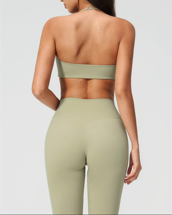 The Twirl Sports Bra Capri Leggings 2-Piece Set