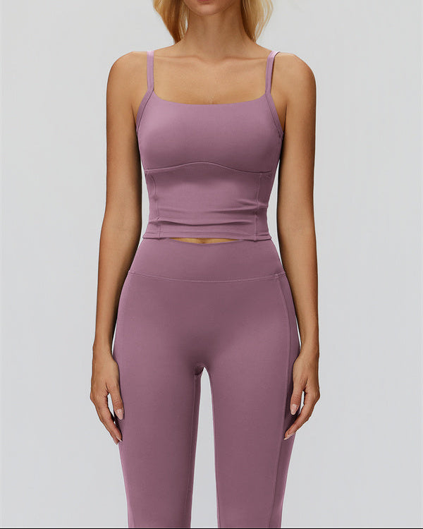 The Fyra Crop Tank Flared Leggings 2-Piece Set