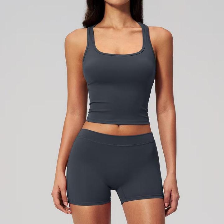 JY Custom Logo Comfortable Olid 2-Piece Workout Outfit Seamless Breathable Lightweight Sport Bra Tummy Control Shorts Quick Dry
