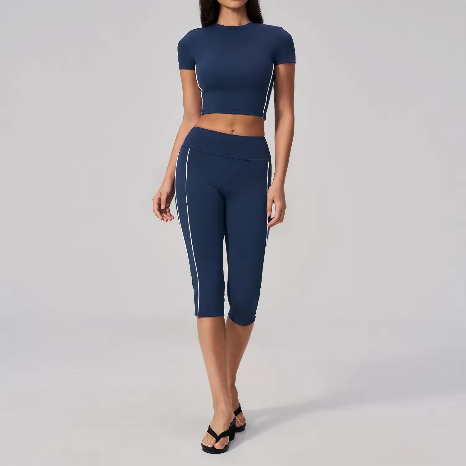 Contrast Capri Leggings Set