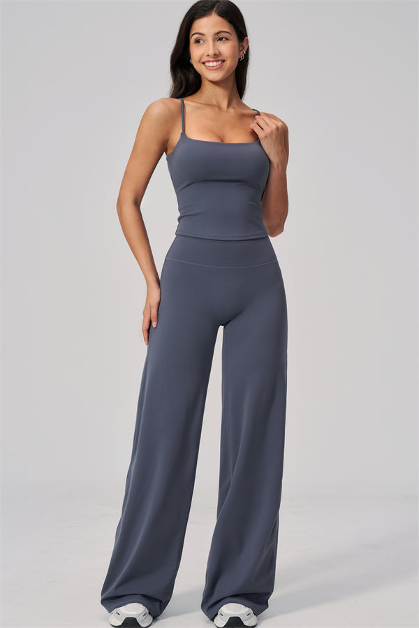 The FlexCore Flared Leggings