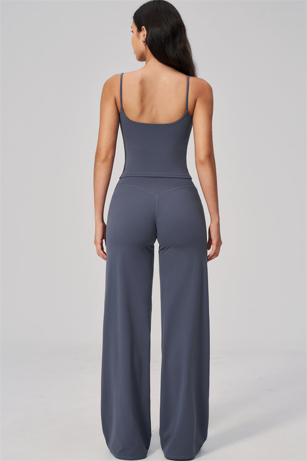 The FlexCore Flared Leggings