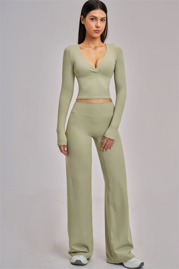 The FlexCore Flared Leggings