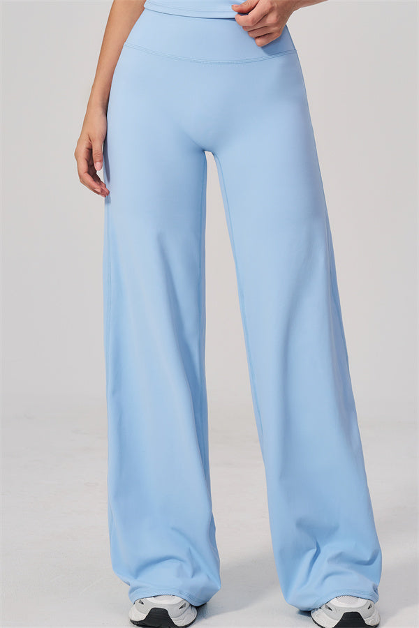 The FlexCore Flared Leggings