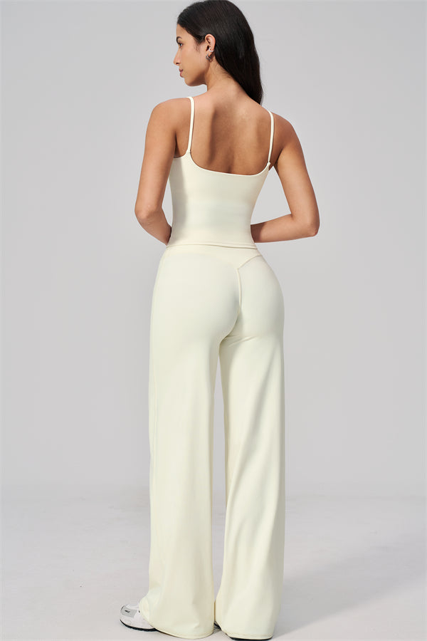 The FlexCore Flared Leggings