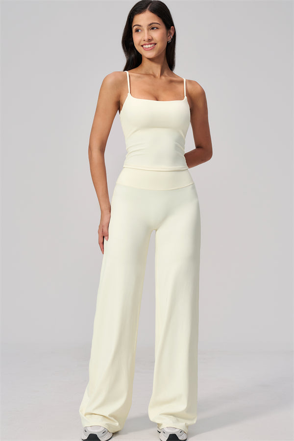 The FlexCore Flared Leggings