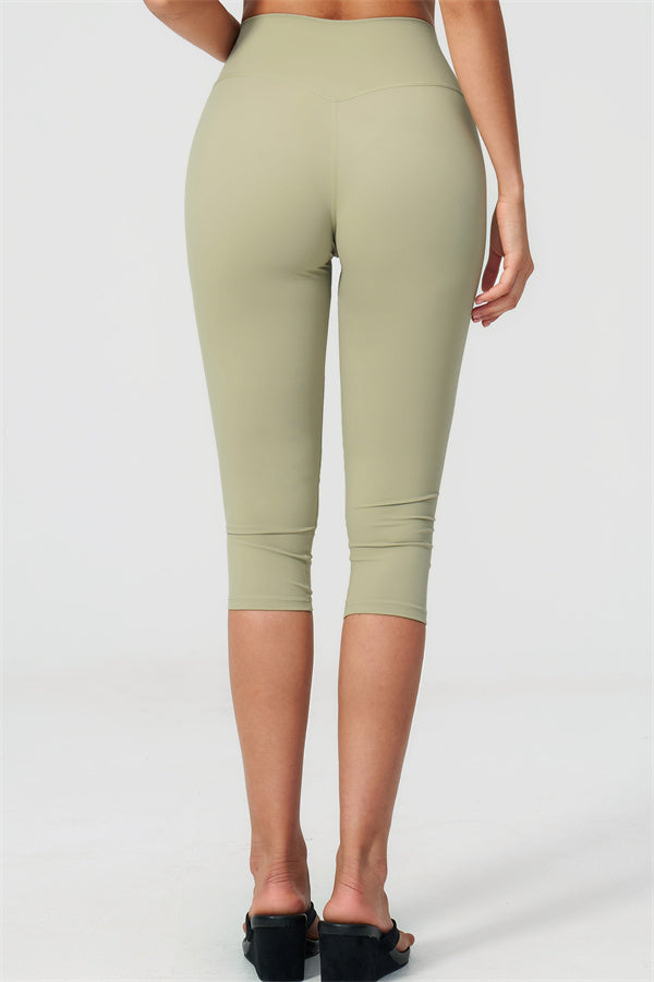 The Twirl Sports Bra Capri Leggings 2-Piece Set