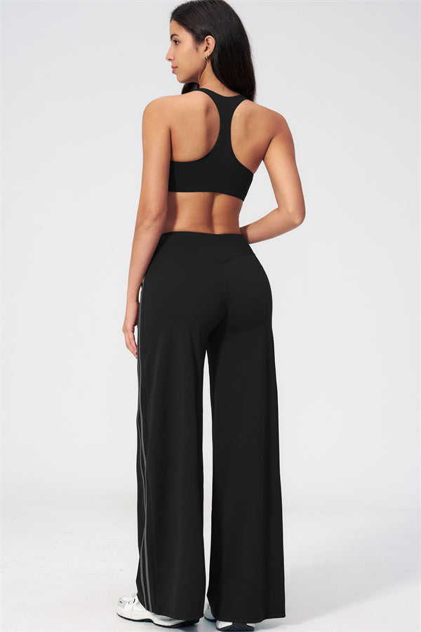 The Evoke Straight Leg Pants