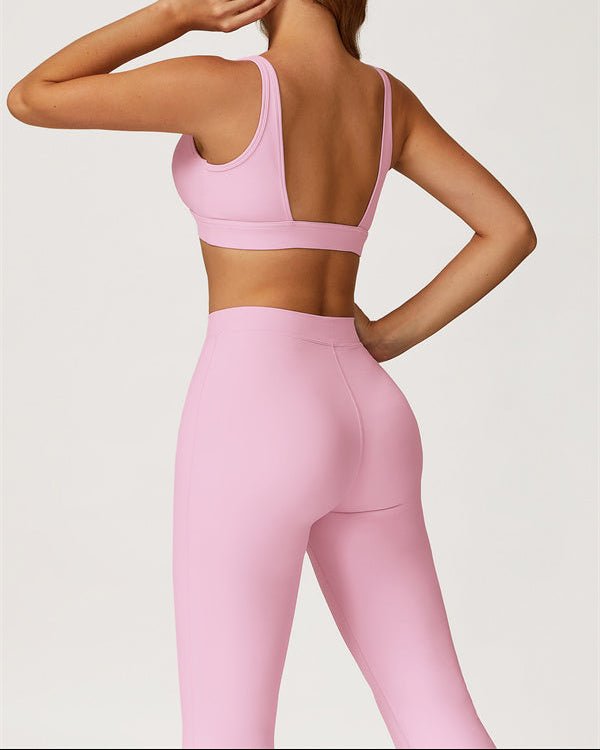 Apex Cut-Out Sports BraVOLTRA FIT