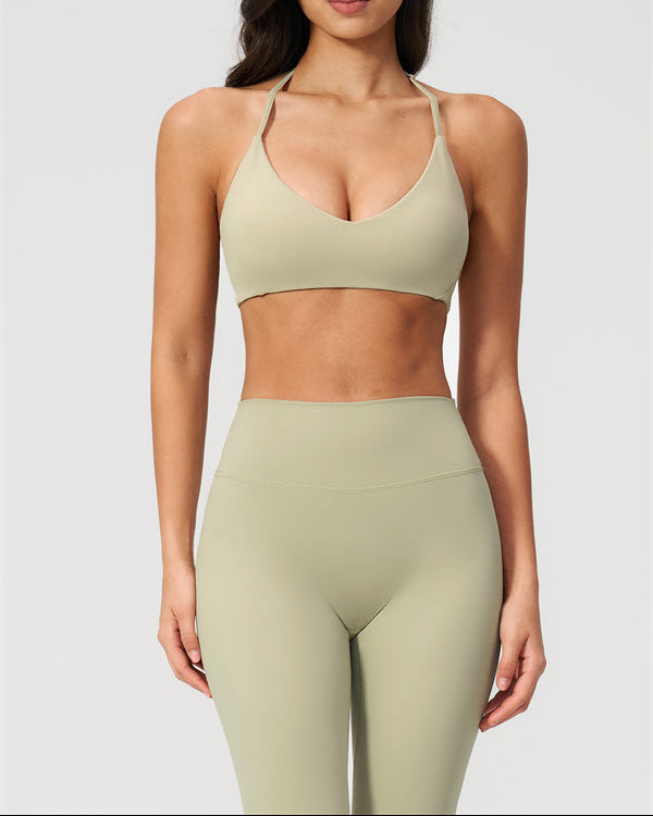 The Twirl Sports Bra Capri Leggings 2-Piece Set