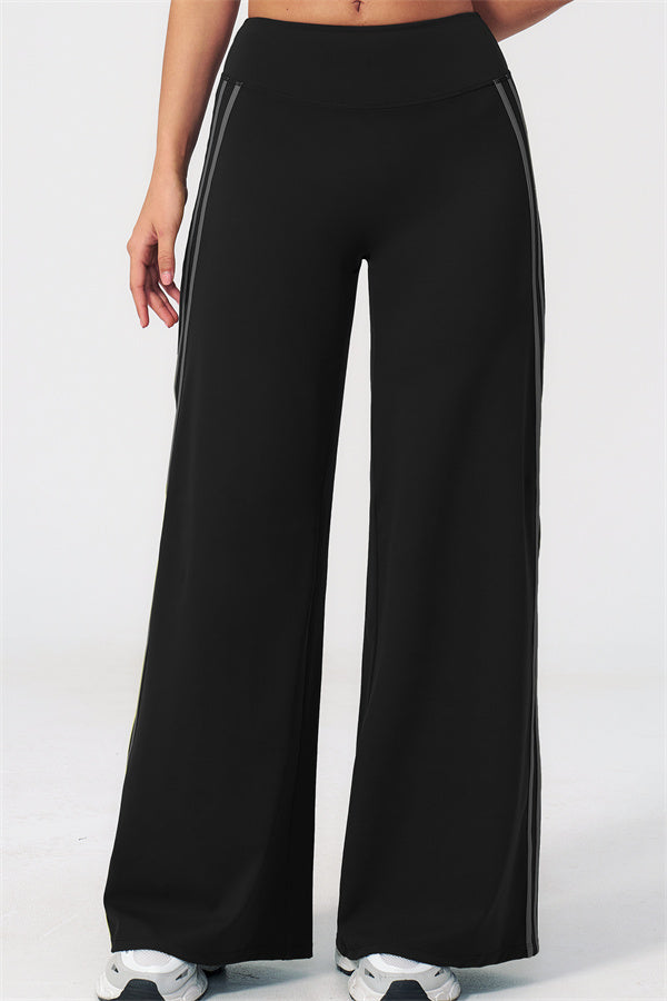 The Evoke Straight Leg Pants