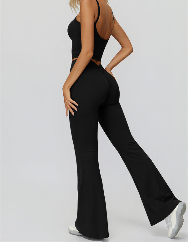 The Fyra Crop Tank Flared Leggings 2-Piece Set