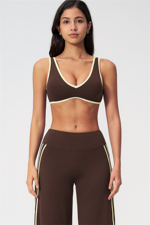 The Evoke Straight Leg Pants
