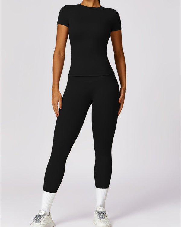 Essential Performance T-ShirtCrop Tops & TeesVOLTRA FIT