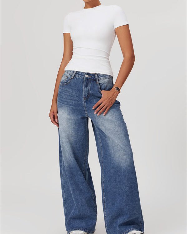 Essential Performance T-ShirtCrop Tops & TeesVOLTRA FIT