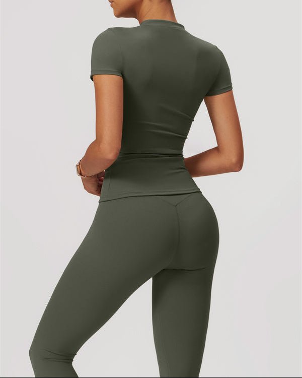 Essential Performance T-ShirtCrop Tops & TeesVOLTRA FIT