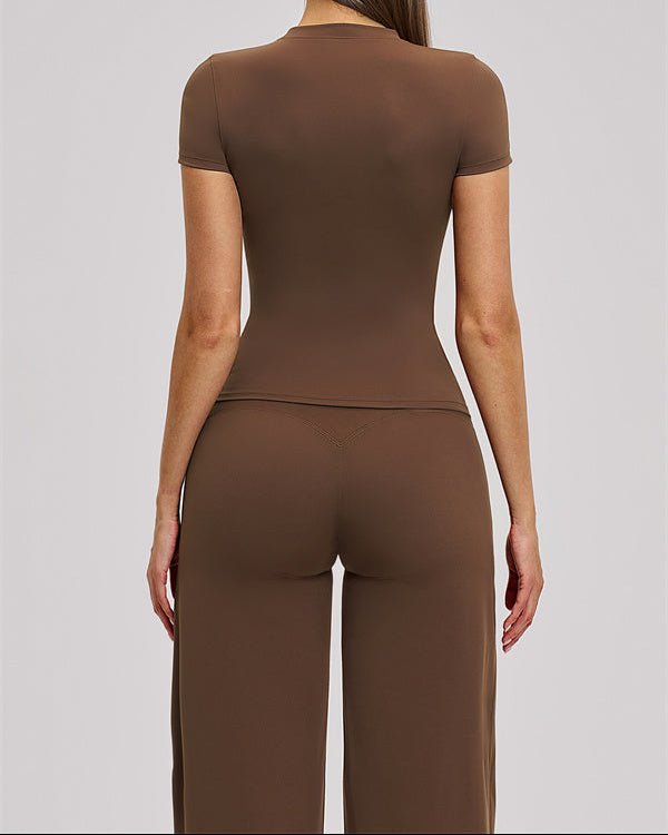 Essential Performance T-ShirtCrop Tops & TeesVOLTRA FIT