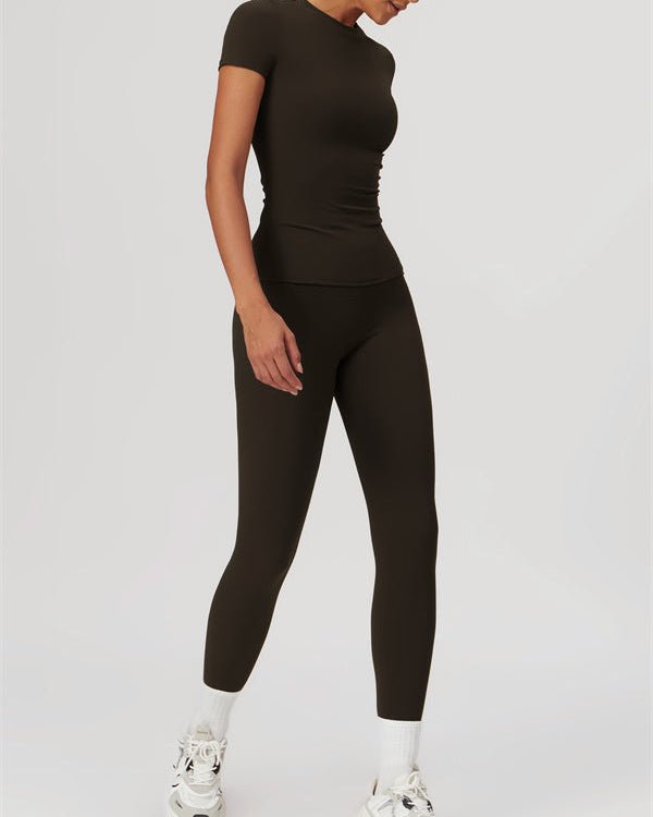 Essential Performance T-ShirtCrop Tops & TeesVOLTRA FIT