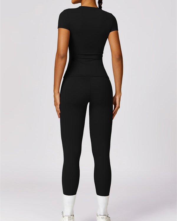 Essential Performance T-ShirtCrop Tops & TeesVOLTRA FIT