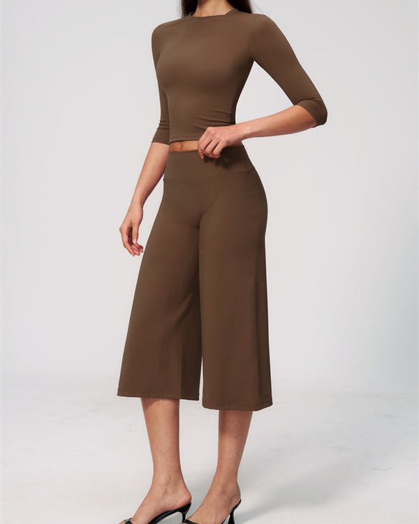 Half Sleeve Wide Leg Crop SetVOLTRA FIT