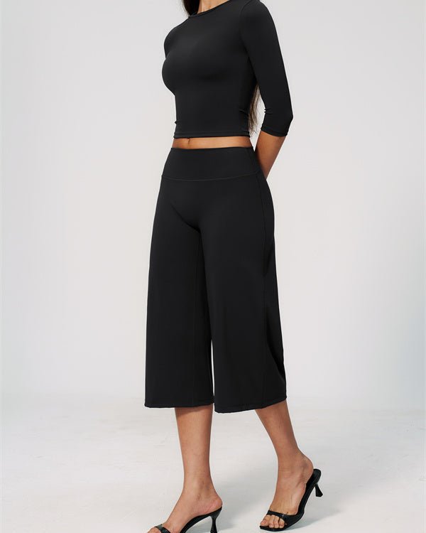 Half Sleeve Wide Leg Crop SetVOLTRA FIT