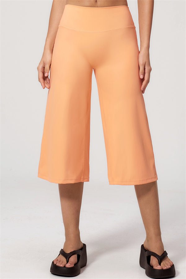 Halter Bra & Wide Leg Crop SetVOLTRA FIT