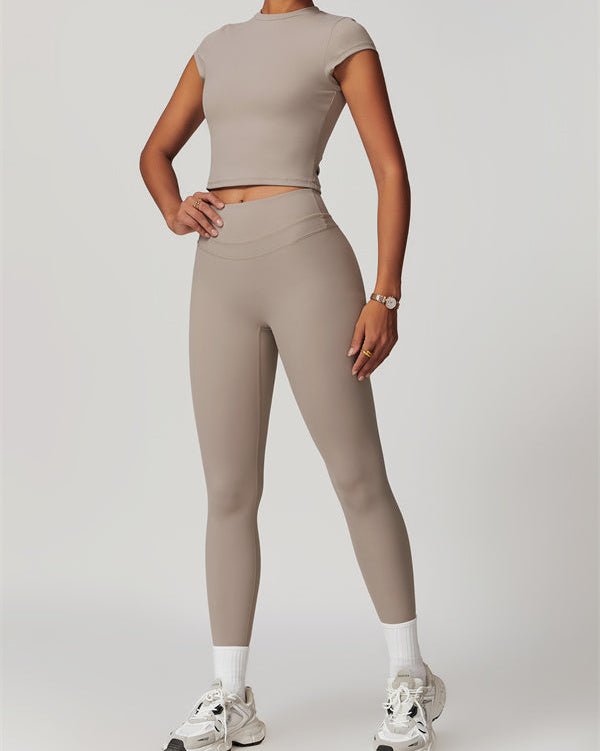Sculpt Fit Training T-ShirtCrop TankVOLTRA FIT