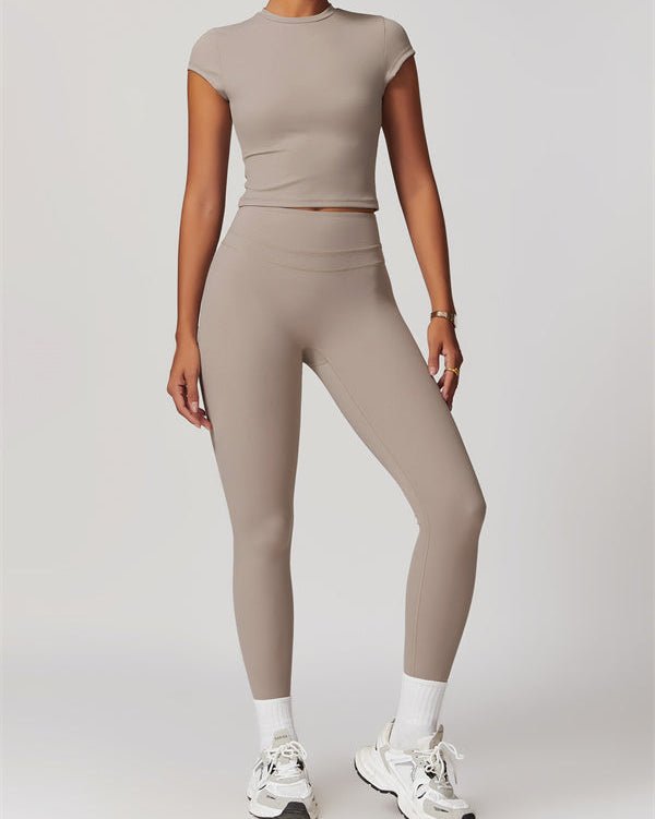 Sculpt Fit Training T-ShirtCrop TankVOLTRA FIT