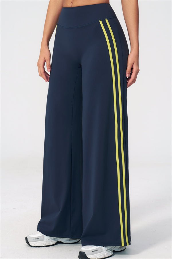 V-Neck Straight Leg SetVOLTRA FIT