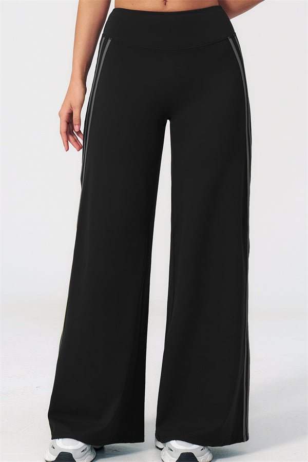 V-Neck Straight Leg SetVOLTRA FIT