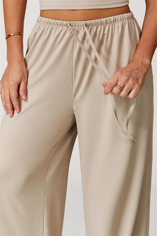Wide Leg Performance SweatpantsVOLTRA FIT